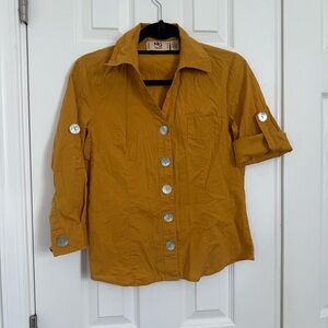 MG Originals Mustard Yellow Cotton Spandex Button-Up 3/4 Sleeve Shirt WM Med EUC
